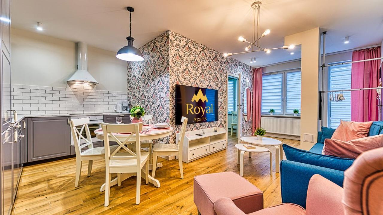 Apartamenty Centrum - Wyszynskiego 9 By Royal Aparts Świeradów-Zdrój Exterior foto