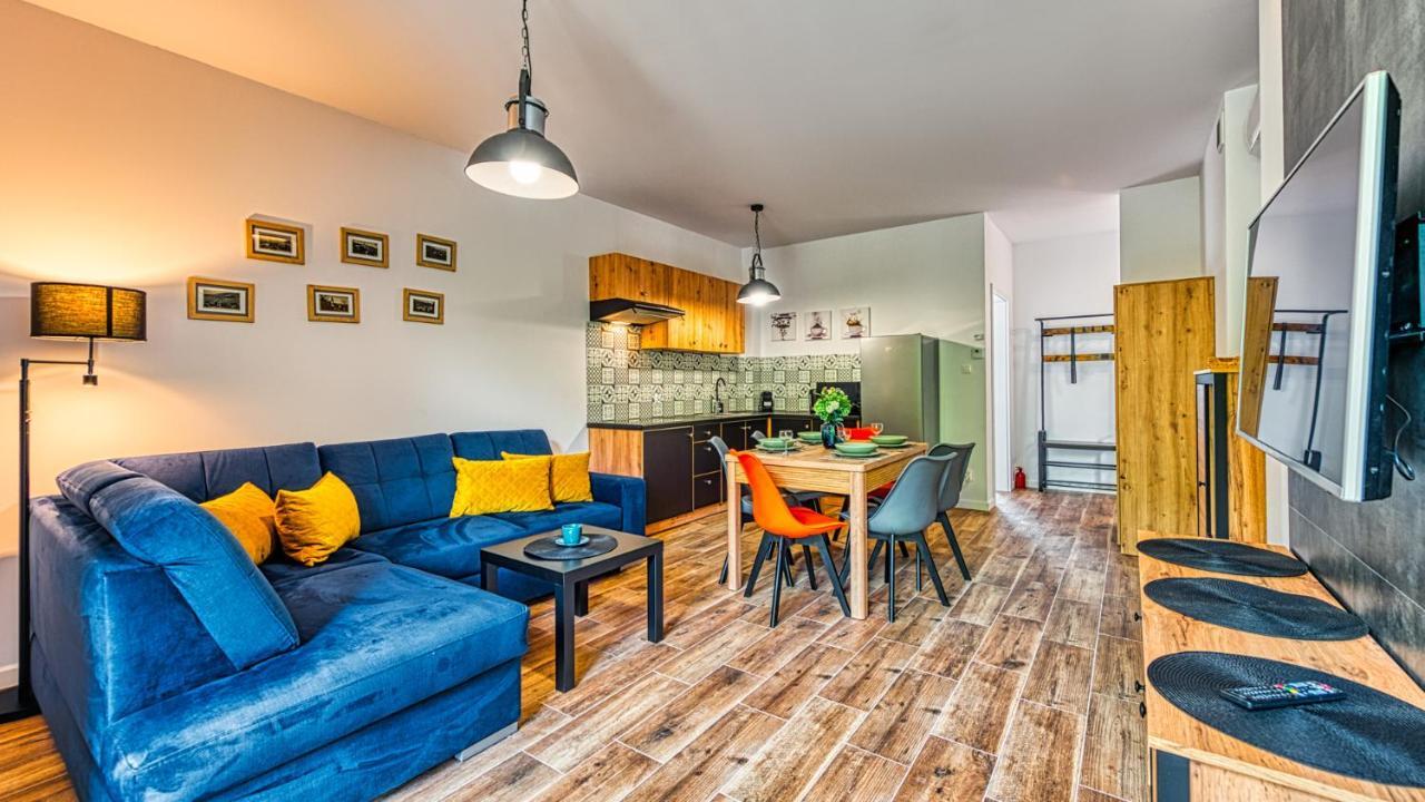 Apartamenty Centrum - Wyszynskiego 9 By Royal Aparts Świeradów-Zdrój Exterior foto